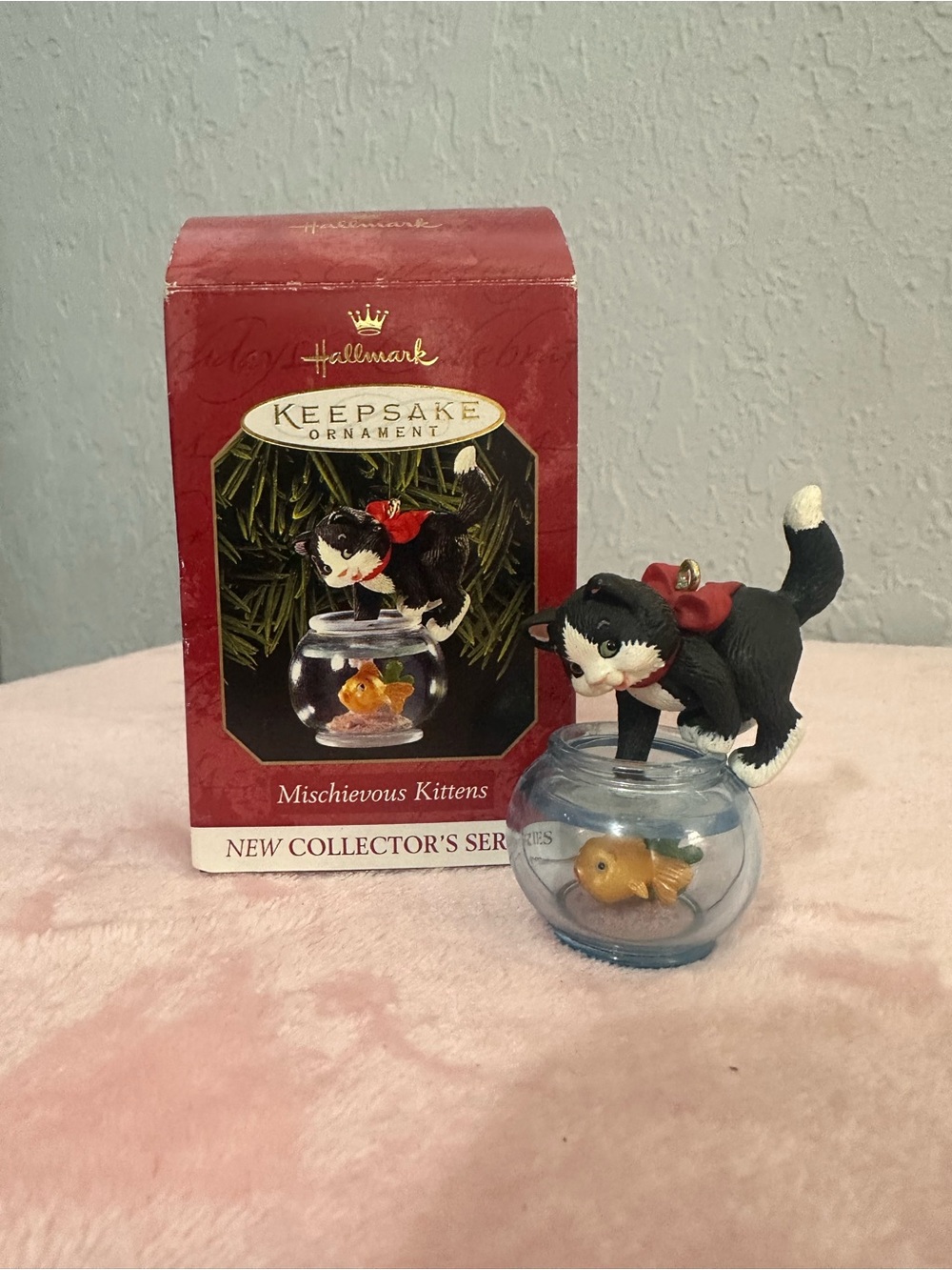 Hallmark Mischievous Kittens Ornament
